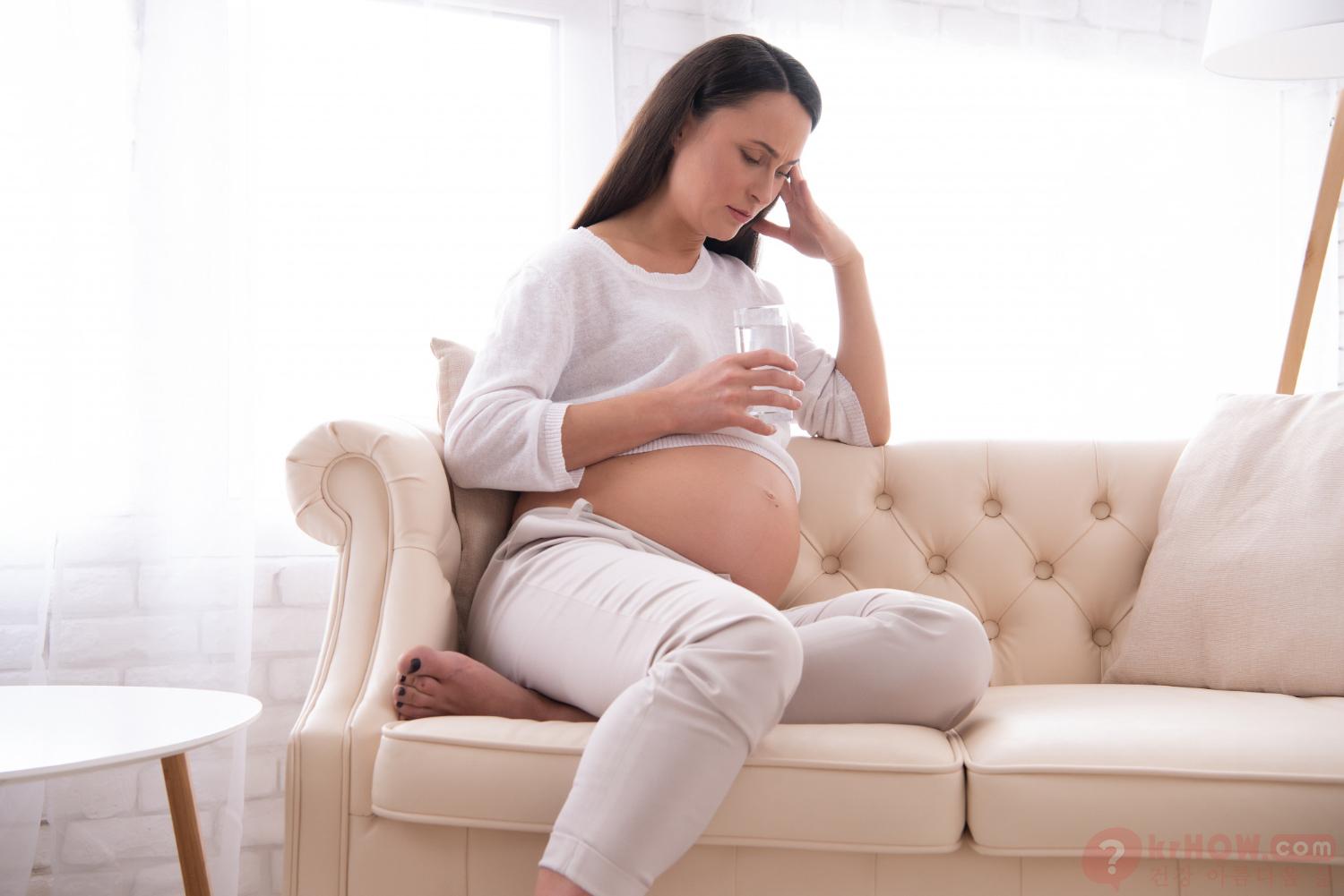 임신 중 요로 감염이 빈번한 이유는 여러 가지가 있습니다.